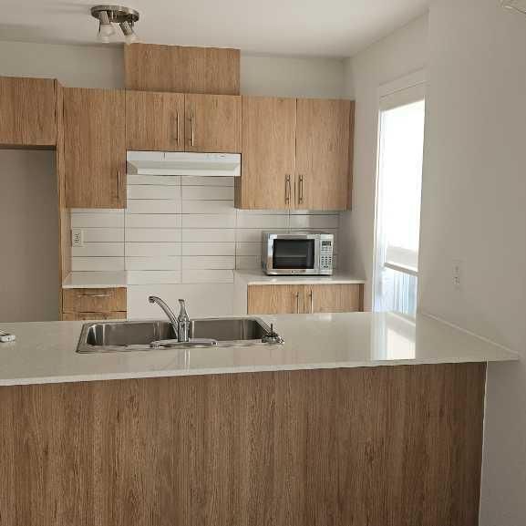 APPARTEMENT RETRAITÉ ET SEMI-RETRAITÉ à louer 4 1/2 MONTRÉAL(PROMOTION UN MOIS GRATUIT) - Photo 1