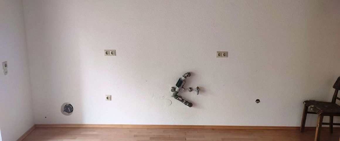 Ruhige, schöne 2,5 Zimmer Whg in Kieselbronn mit Terrasse - Photo 1