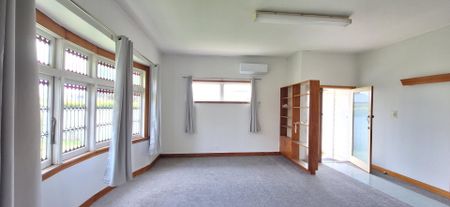 Not to be missed. - Photo 2