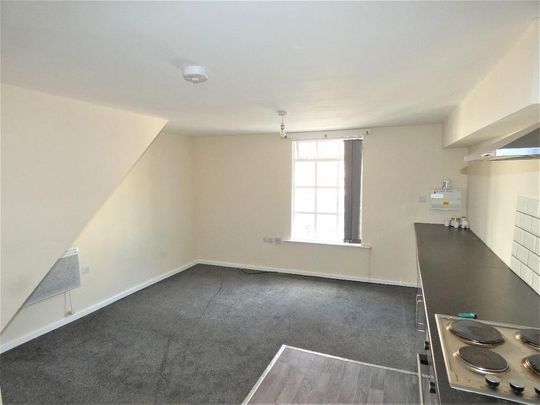 1 bedroom flat to rent - Photo 1
