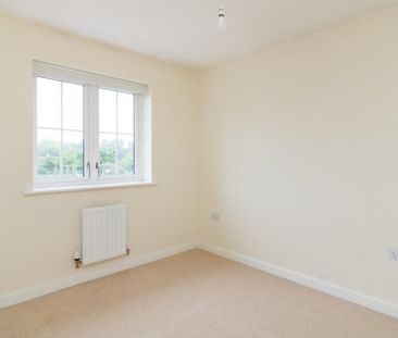 3 bedroom detached house to rent - Photo 2