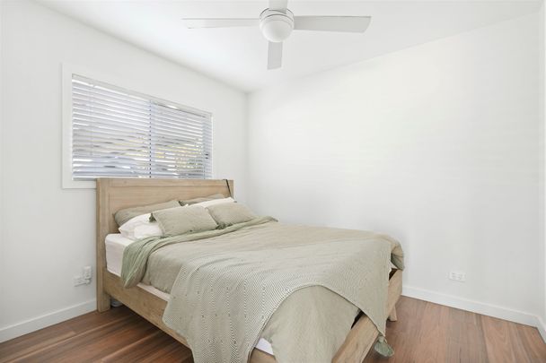 Hamptons Bayside Cottage - Photo 1