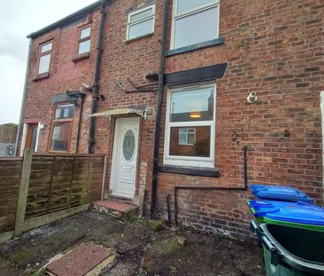 2 bedroom terraced house to rent - Photo 3