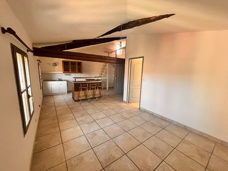 Location Appartement 2 pièces 42m² NIMES 30000 - Photo 2