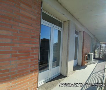 Location Appartement 1 pièce 40m² - Photo 3