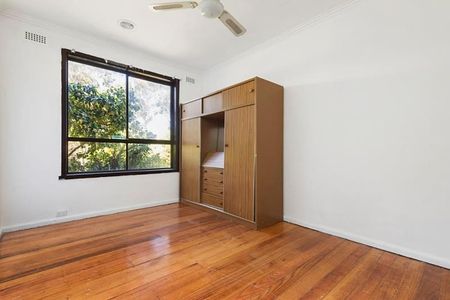 349 Waterdale Road, Bellfield - Photo 4