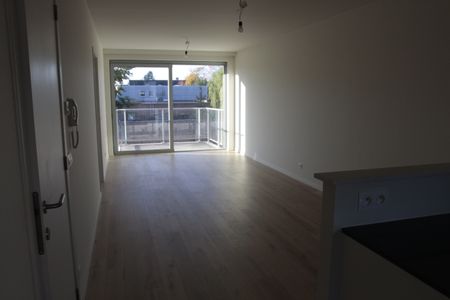 Appartement te huur in Sint-Niklaas - Photo 4