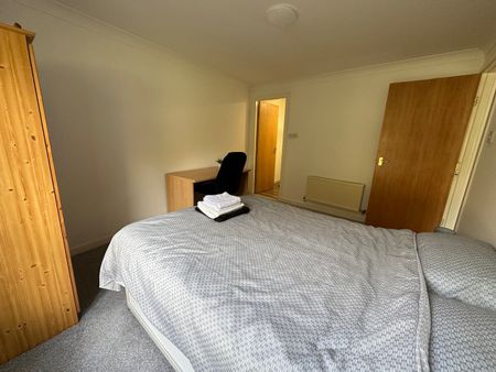 2 Bed Flat, Blanefield Gardens, G13 - Photo 5