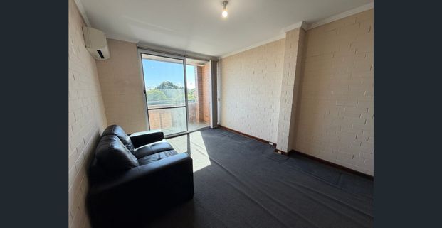 Low Maintenance Apartment in Amazing Location - Photo 1