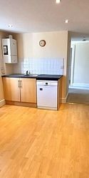 Canterbury Road, Herne Bay, CT6 5DQ, Kent - Photo 4
