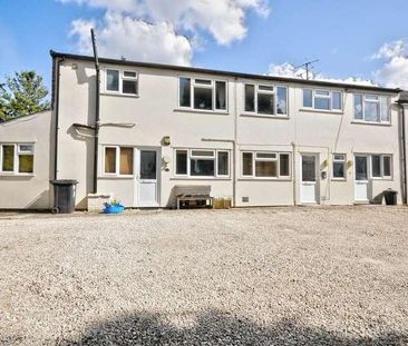 Thame Road, Chinnor, Oxfordshire, OX39 - Photo 2