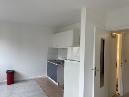 Studio 26 m² - 1 pièce - Le Chesnay Rocquencourt (78150) - Photo 3