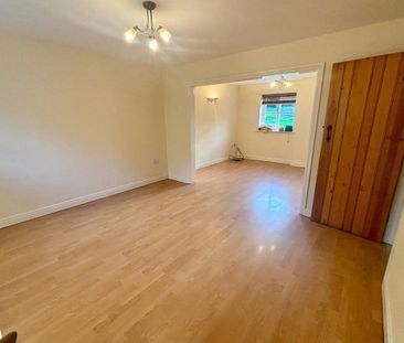 Winsford, Darnhall - Photo 2