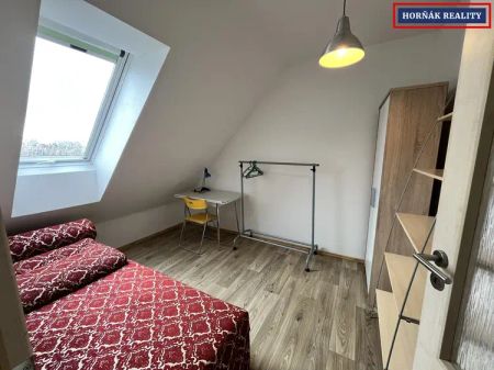 Pronájem bytu 3+kk 71 m - Fotografie 4