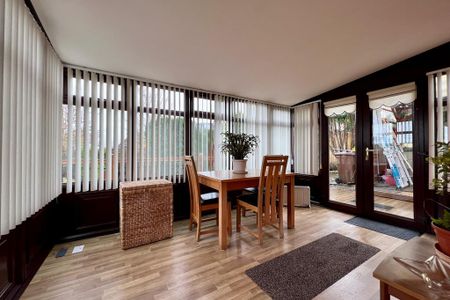 2 bedroom cottage to rent - Photo 2