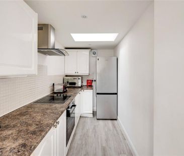 1 bedroom in a house share to rent - Photo 6