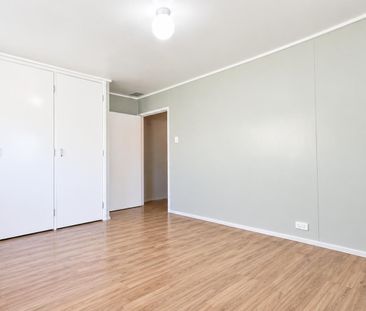 14 Southampton Road, Ellen Grove - Photo 4