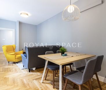 Apartament w kamienicy z balkonem przy Plantach! - Photo 2