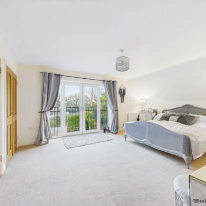 4 bedroom property to rent in Chinnor - Photo 1