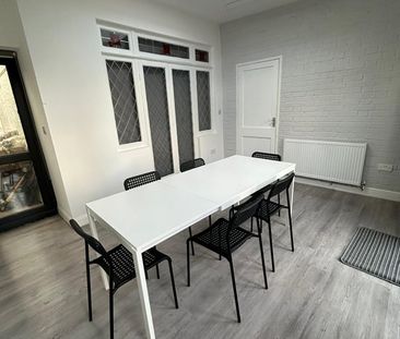 Room in a Shared House, Shelbourne Road, N17 - Photo 4