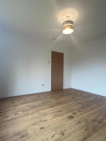 15 Ashvale Drive, Royal Hillsborough, BT26 6DN - Photo 4