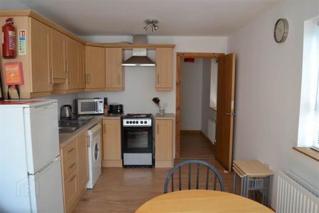 49a Sandhurst Gardens, Belfast, BT9 5AX - Photo 2