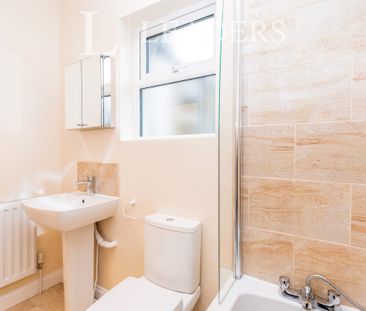 3 bedroom house to rent Ringwood Road, Southsea, PO4 - Photo 3