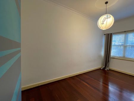 25 Tain Street, Applecross, WA 6153 - Photo 4