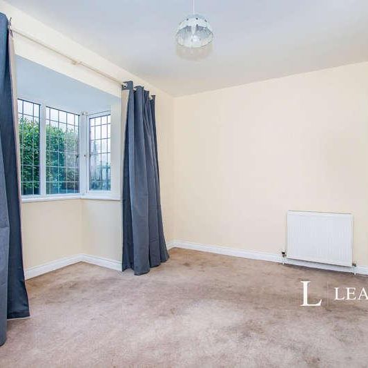 Barton Close, Thrusthorpe, LN12 - Photo 1