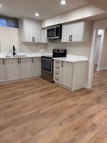 For Lease - 7362 Aspen Avenue, Mississauga, Ontario - Photo 4