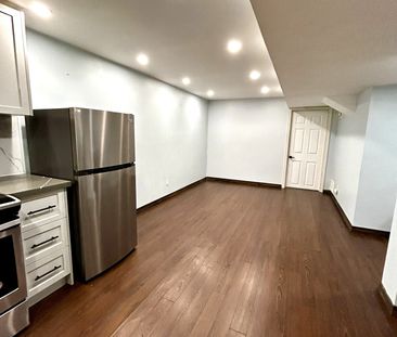 For Lease - 1123 Woodward Avenue, Milton, Ontario - Photo 3