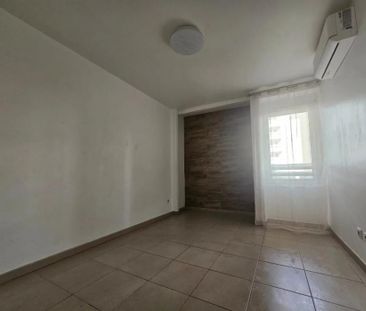 Location Appartement 68.71m² 3 pièces Fort de france - Photo 4