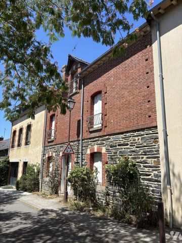 MAISON DE VILLE - CHATEAUGIRON - Photo 4