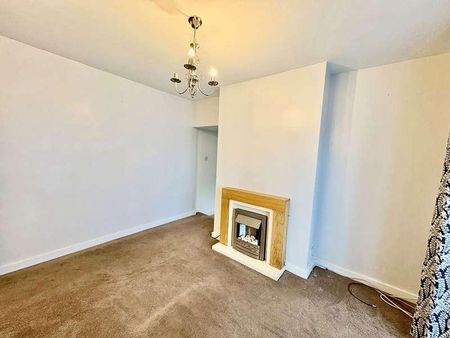 Standhills Road, Kingswinford, DY6 - Photo 2