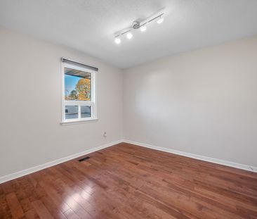 For Lease - 712 Brimorton Drive, Toronto, Ontario - Photo 1