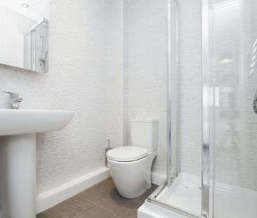 2 bedroom apartment to rent - Photo 6