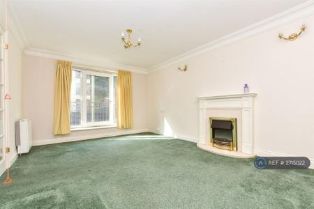 1 bedroom flat to rent - Photo 4