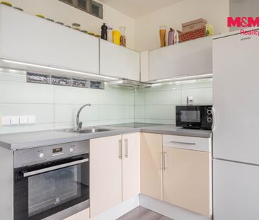 Pronájem bytu 1+kk a garsoniéry 21 m², Moskevská 2997, Kladno - Photo 2