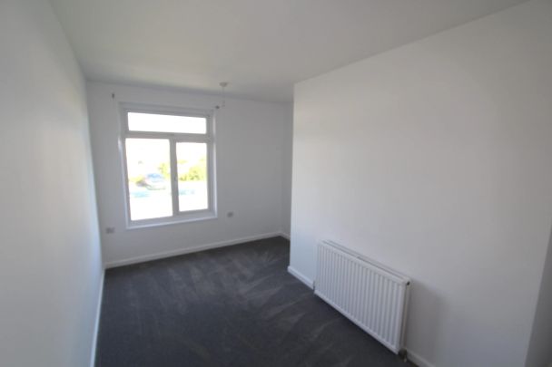 Dyche Road, Sheffield, S8 - Photo 1