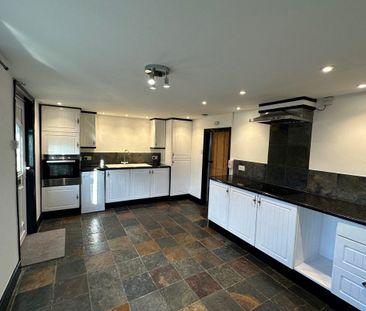 Holmsey Green - Photo 6