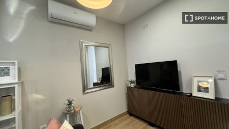 madrid, Community of Madrid 28035 - Photo 5