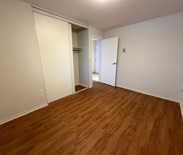 For Lease - 35 Bredin Parkway Unit# 103, Orangeville, Ontario - Photo 5