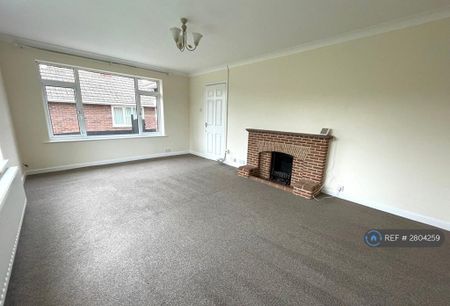 3 bedroom bungalow to rent - Photo 2