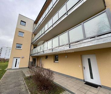 Exklusives Loft mit großer Terrasse und schöner Einbauküche – TG-Stellplatz – Proviantbachquartier - Photo 1