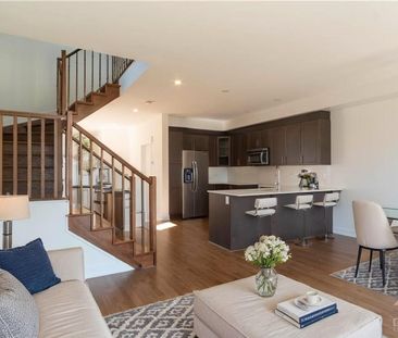 For Lease - 65 ROBUSTA Lane, Barrhaven, Ontario - Photo 2