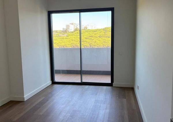 3 Bedroom Apartment with swimming pool, Miraflores, Oeiras