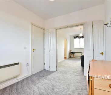 2 bedroom flat to rent - Photo 6