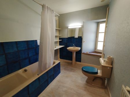 Duplex/Triplex - Photo 2