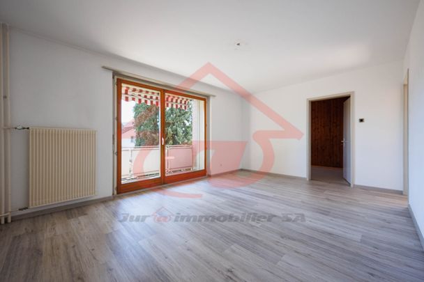 Appartement de 4 pièces au rez-de-chaussée à Delémont - Photo 1
