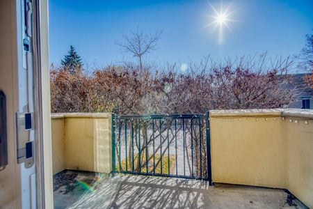 For Lease - 70 Carr Street Unit# TH05, Toronto, Ontario - Photo 4